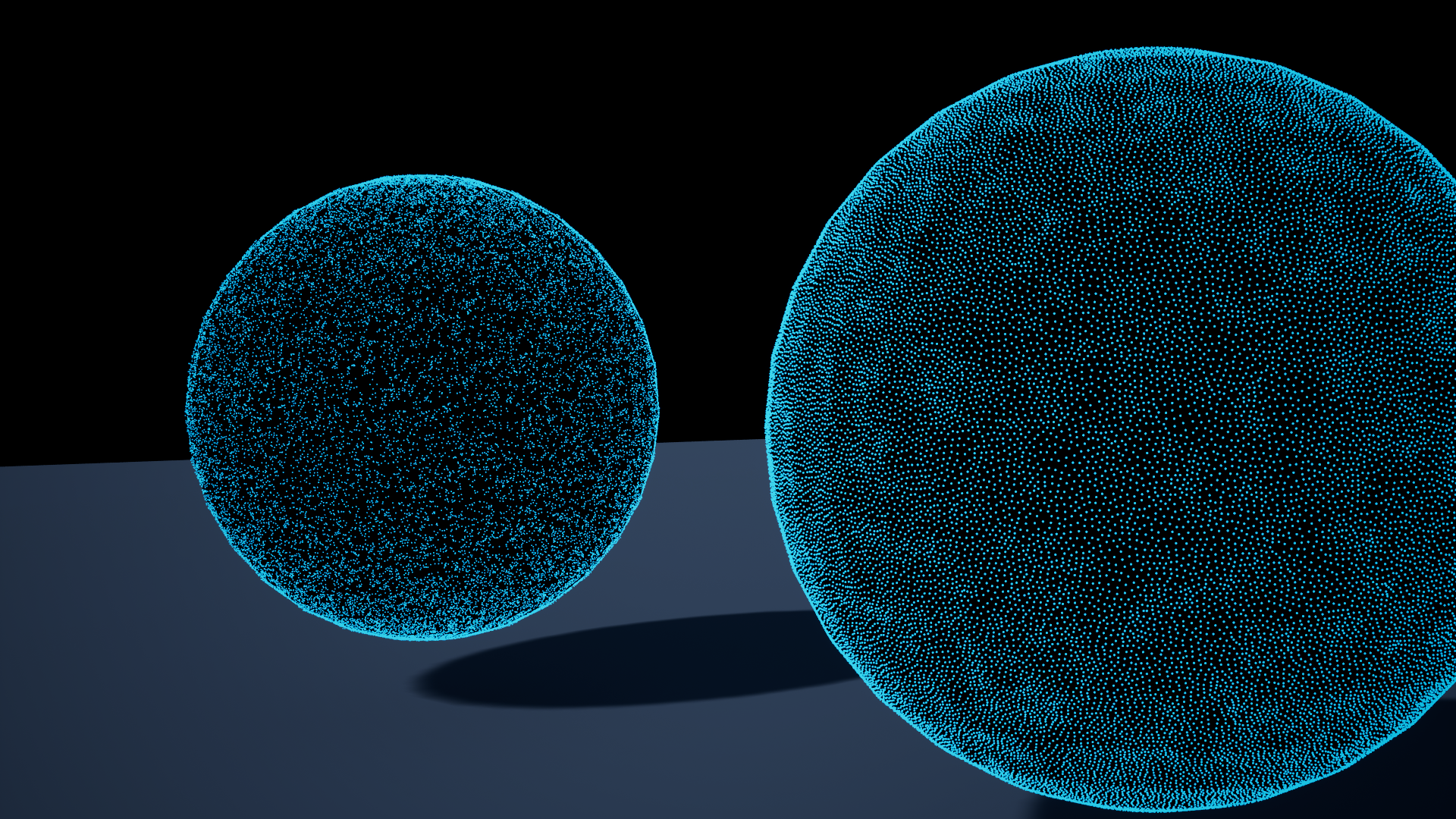 Sphere: ordinary random sampling on the left; TUNS on the right. 75.1% less measured spacing variation.